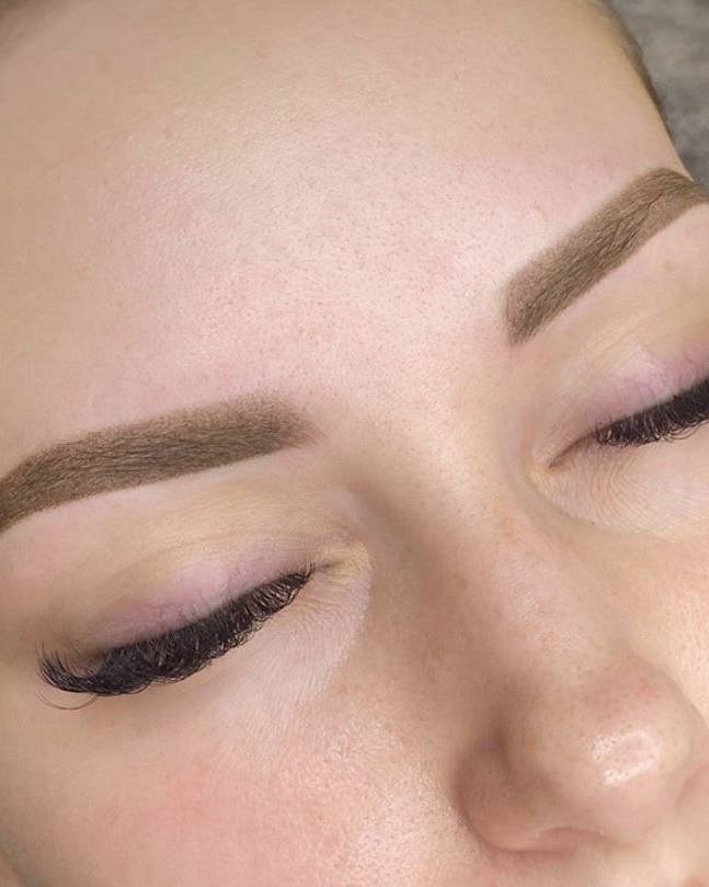 Browlifting & Brow Refresh
